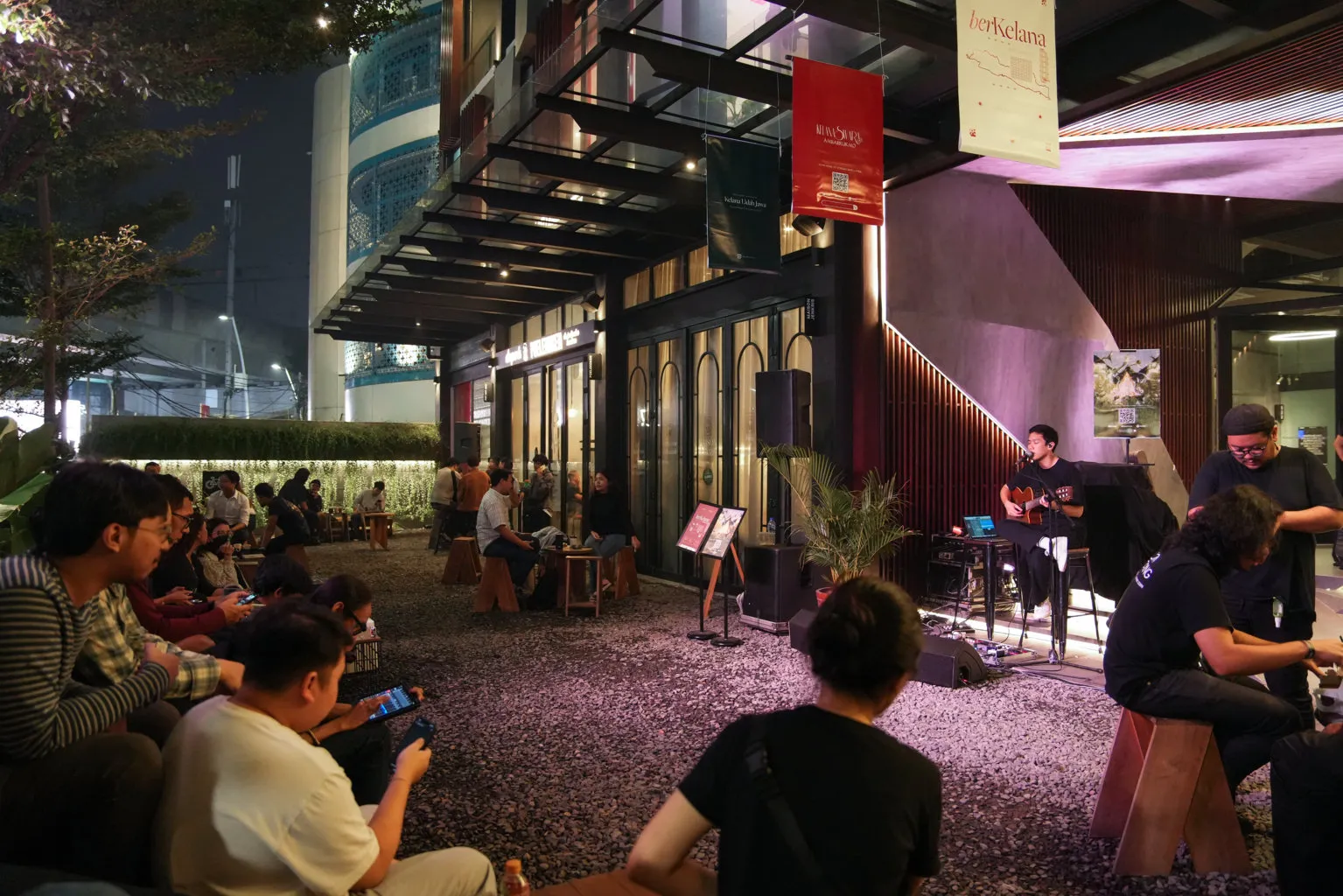 berKelana Jakarta-1 (1)