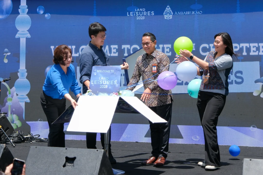 Tenant di Plaza Ambarrukmo