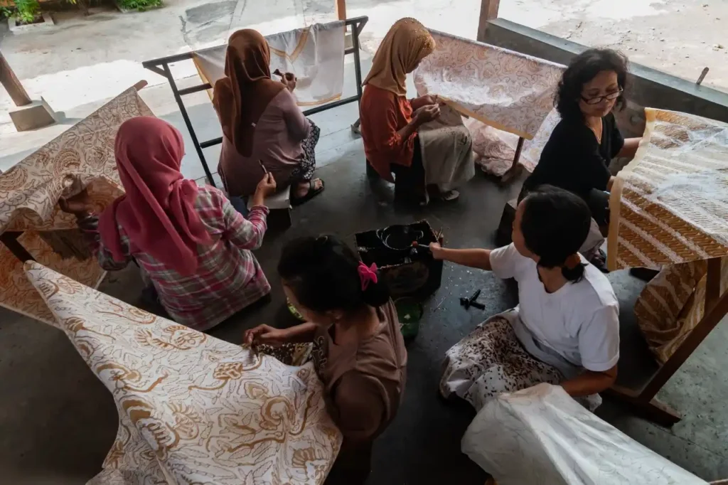 Pelestarian warisan Kampung Batik Giriloyo