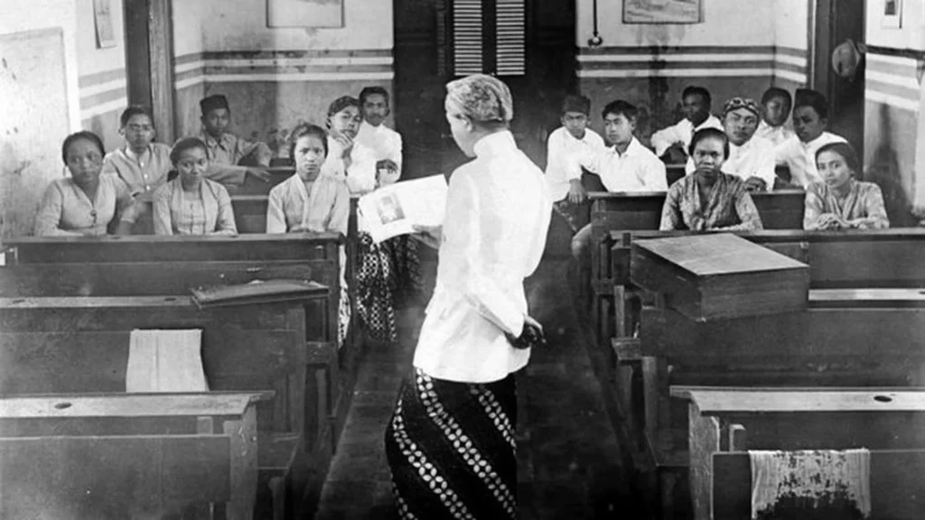 Pilar Pendidikan Ki Hajar Dewantara dalam Mengajar