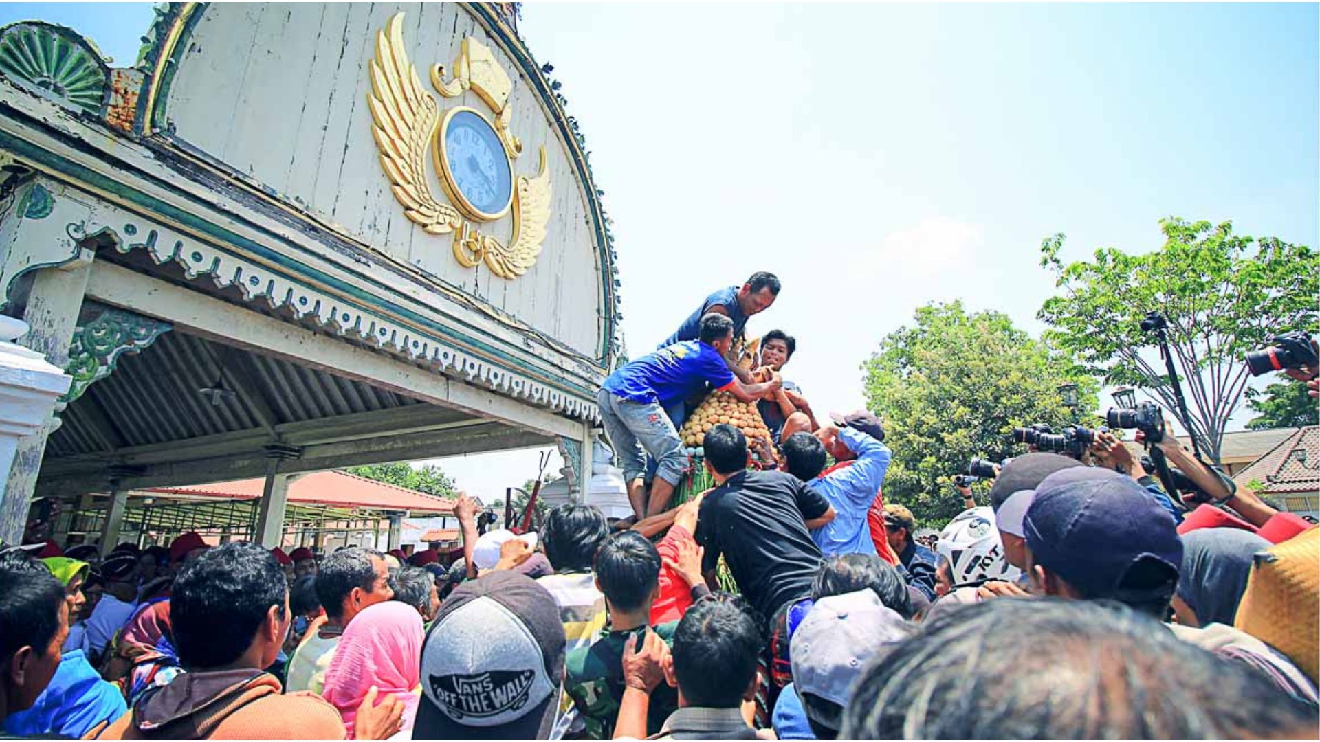 Grebeg maulud