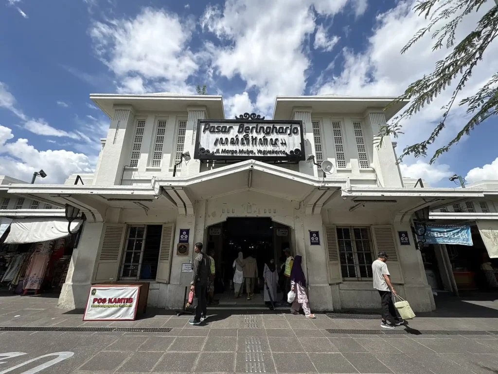 Kawasan Keraton dan Pasar