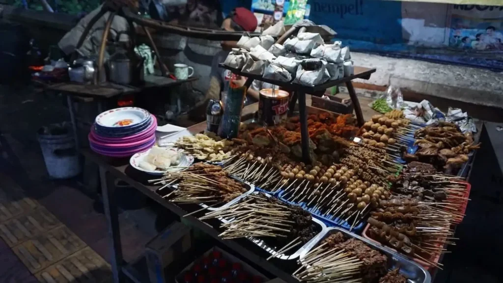 Angkringan Kopi Joss Lik Man