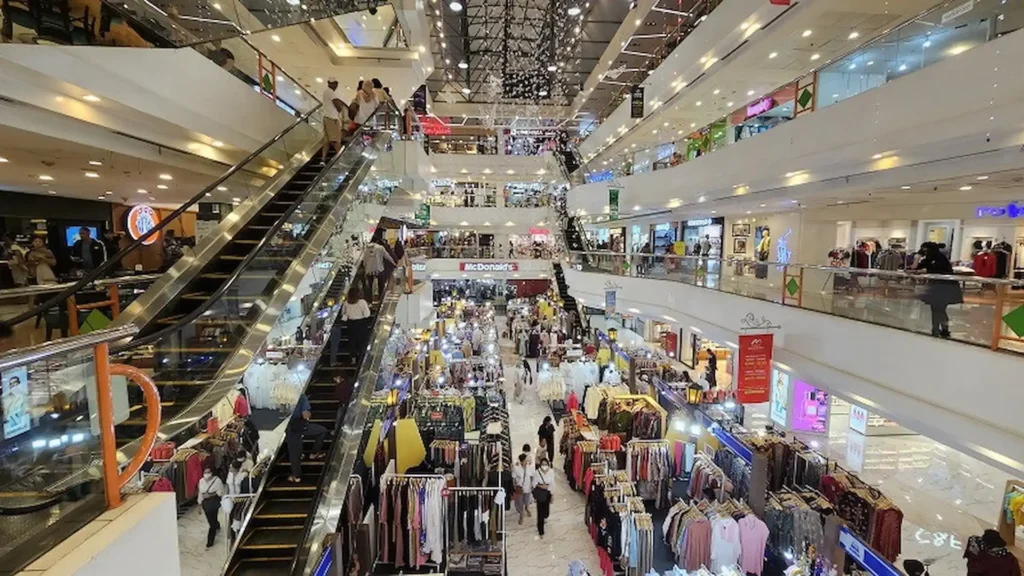 Tenant di Plaza Malioboro