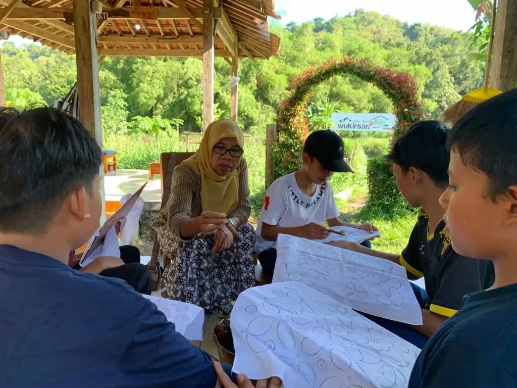 Batik Jogja dan Kampung Batik Giriloyo