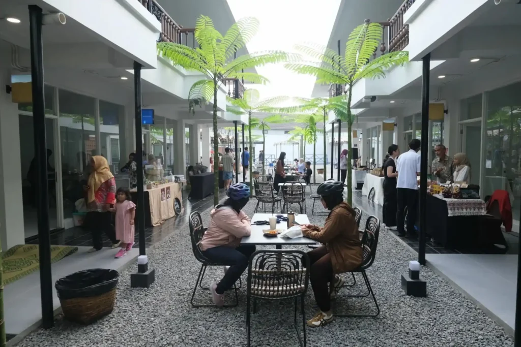 Kegiatan yang Dilaksanakan di VRTX Compound Space