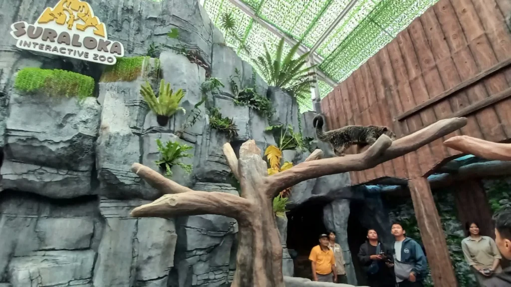Suraloka Interactive Zoo