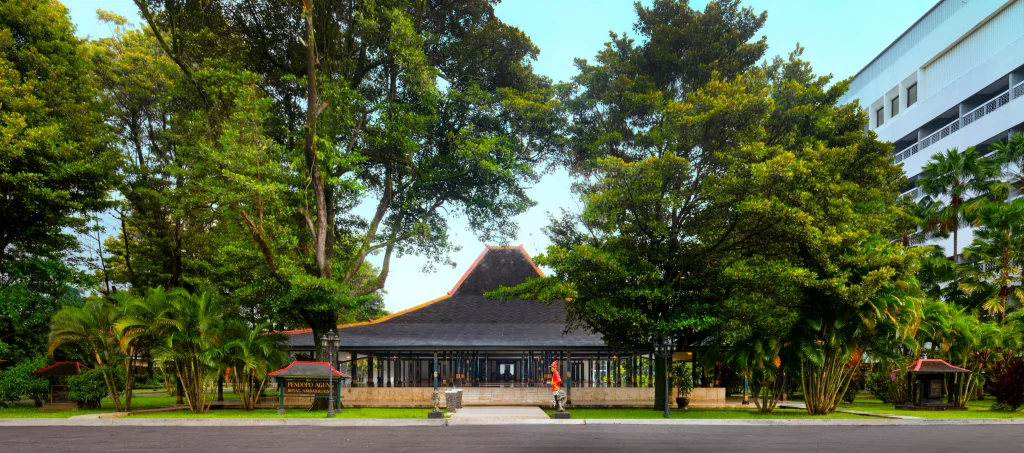 Pendopo Agung Ambarrukmo
