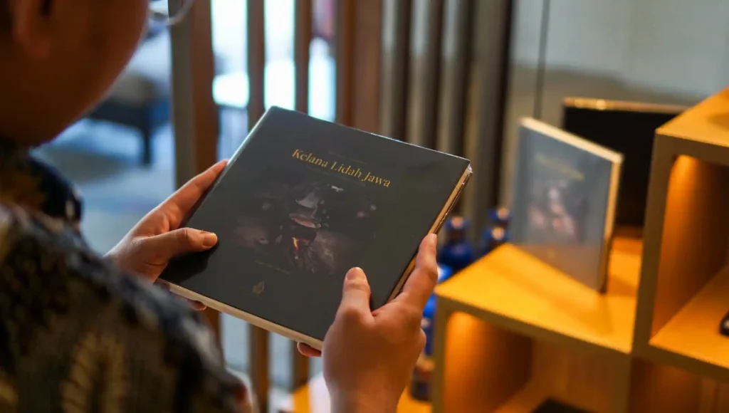 Koleksi Buku Ambarrukmo