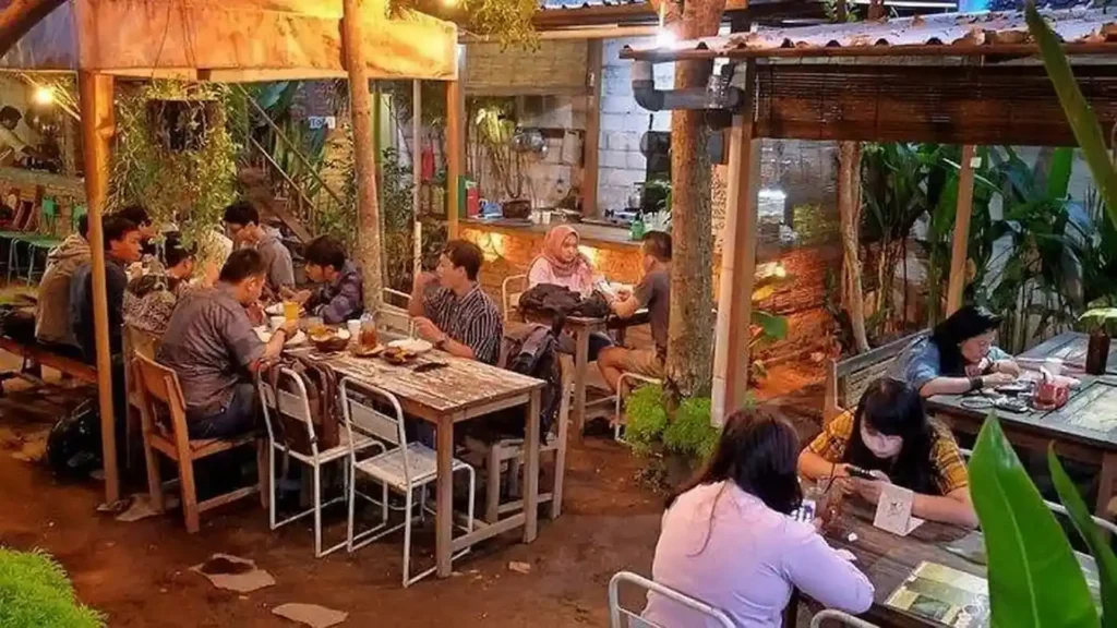 Kedai Lur