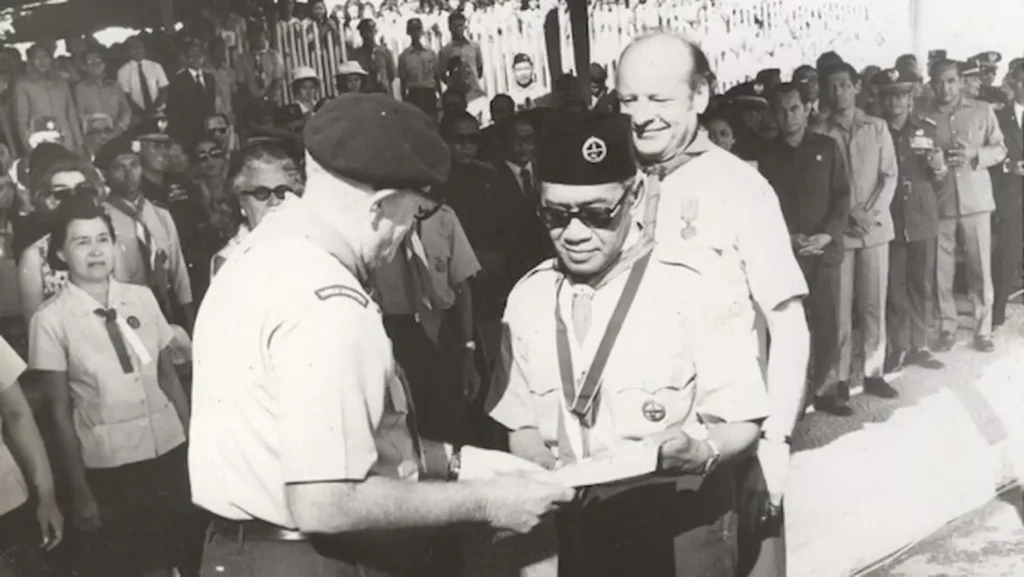Sultan HB IX Dikukuhkan Sebagai Bapak Pramuka