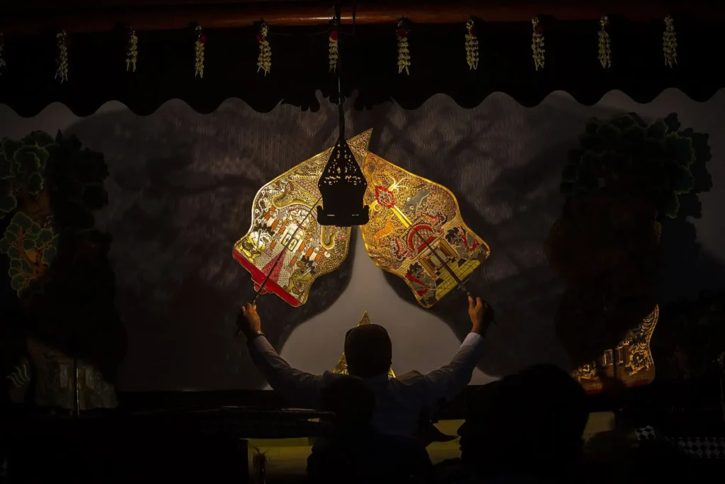 Pengertian Wayang Kulit