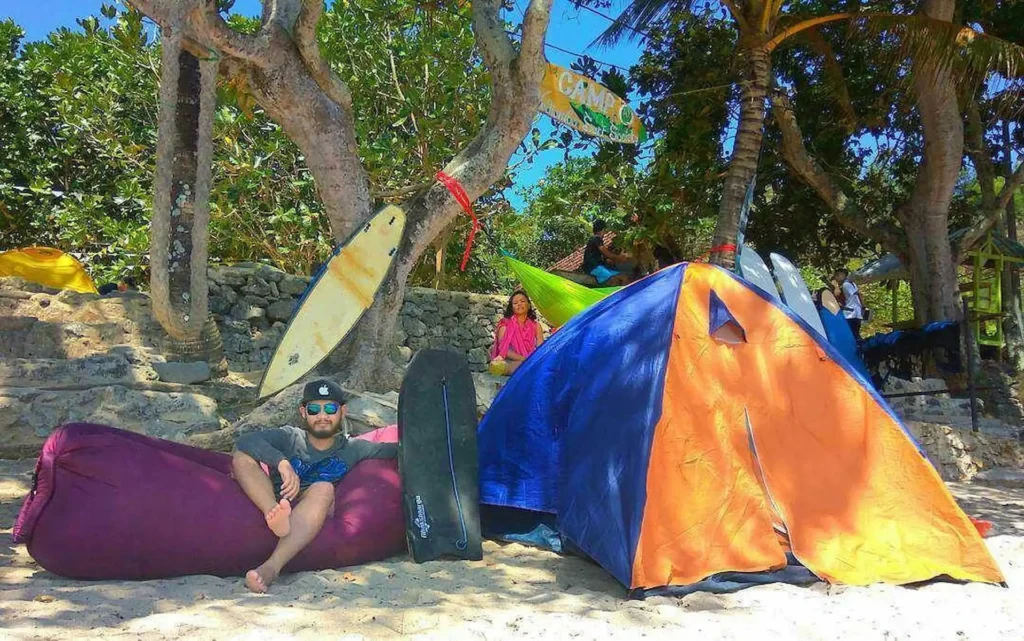 Camping di Pantai Wediombo