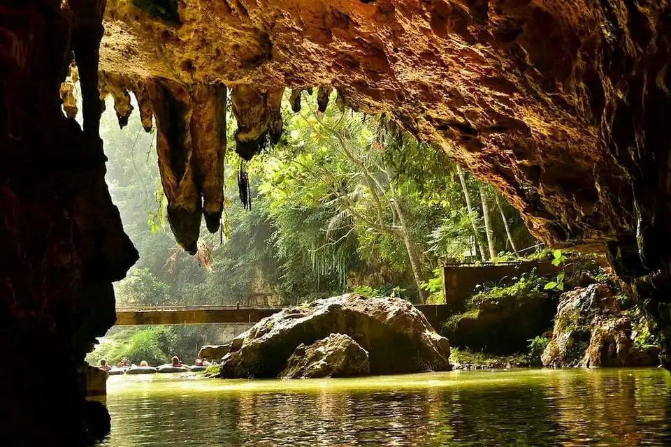 View Dari Dalam Goa Pindul