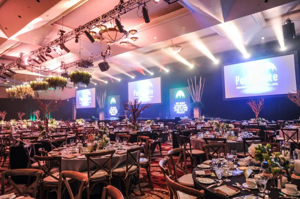 Konsep dan Dekorasi Gala Dinner