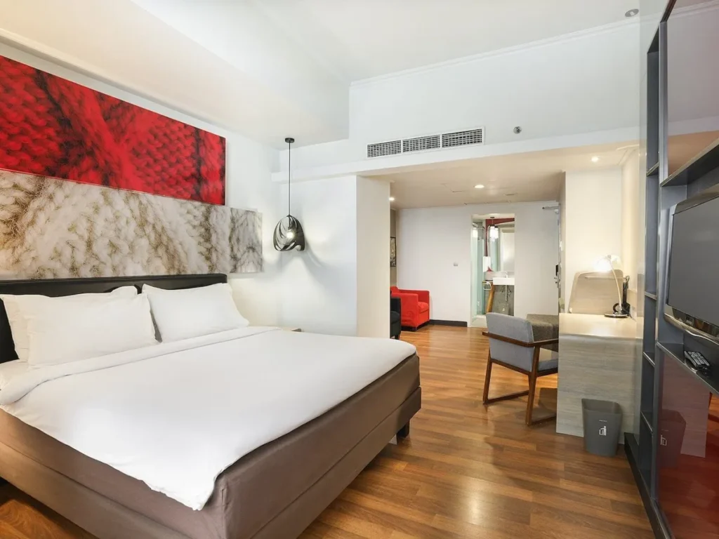 Deluxe King Malyabhara Hotel