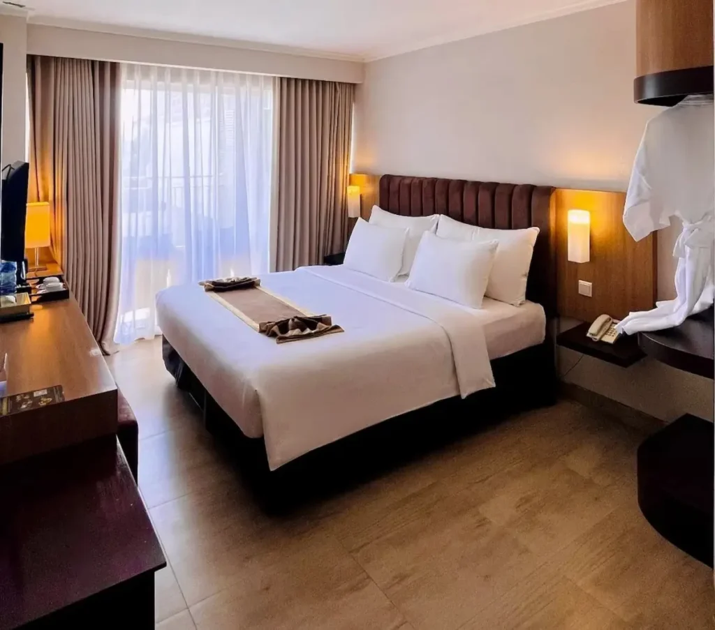 Grand Deluxe Room VRATA Hotel